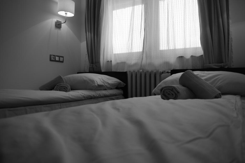 Guest House Zavicaj Pale Habitación foto